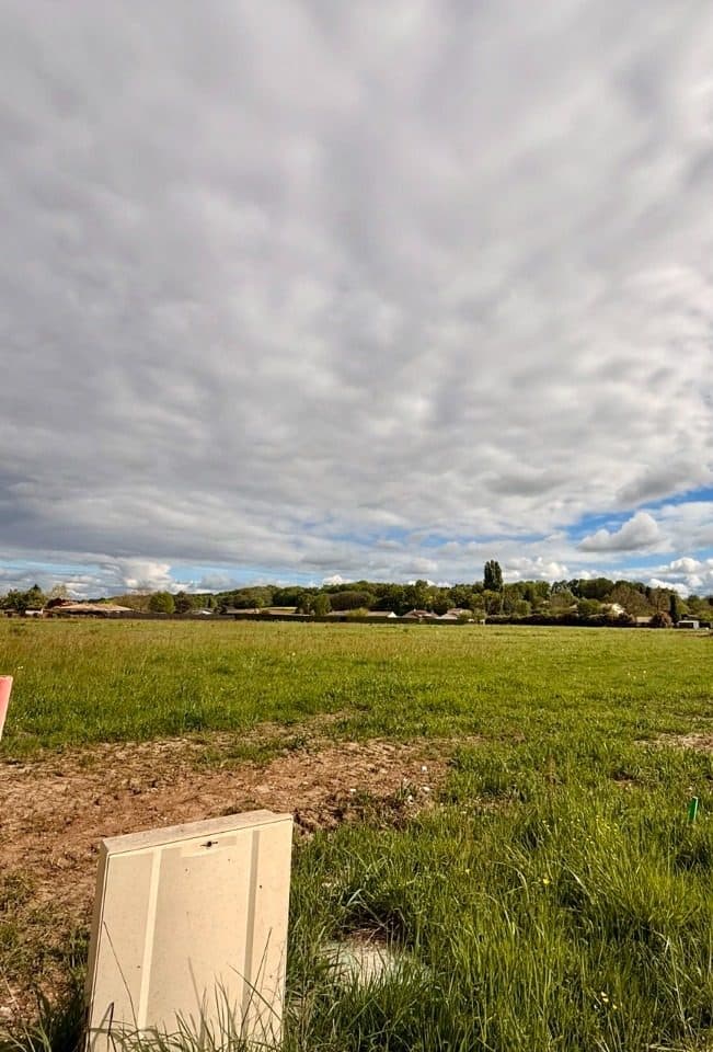 Terrain à partir de 1200m² à Saint-Agne
