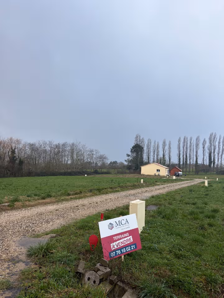 Terrain à partir de 750m² à Beauziac