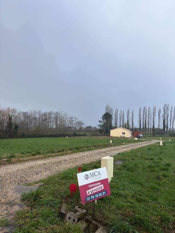 Terrain à partir de 750m² à Beauziac