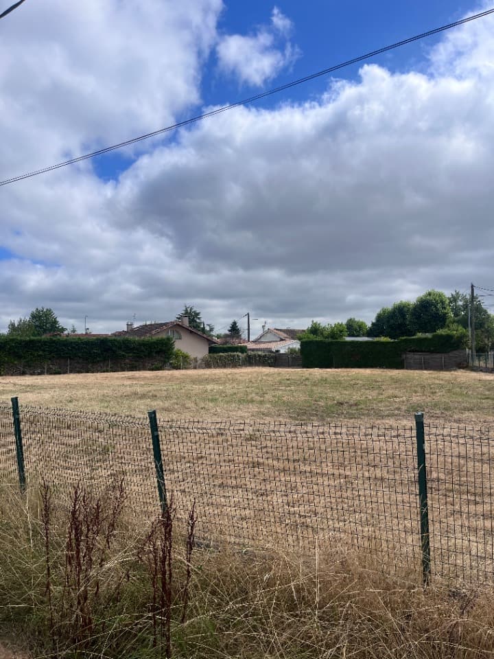 Terrain à partir de 500m² à Blanquefort