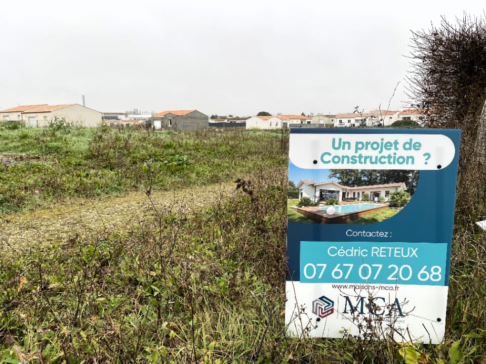 Terrain à partir de 320m² à Saint-Just-Luzac