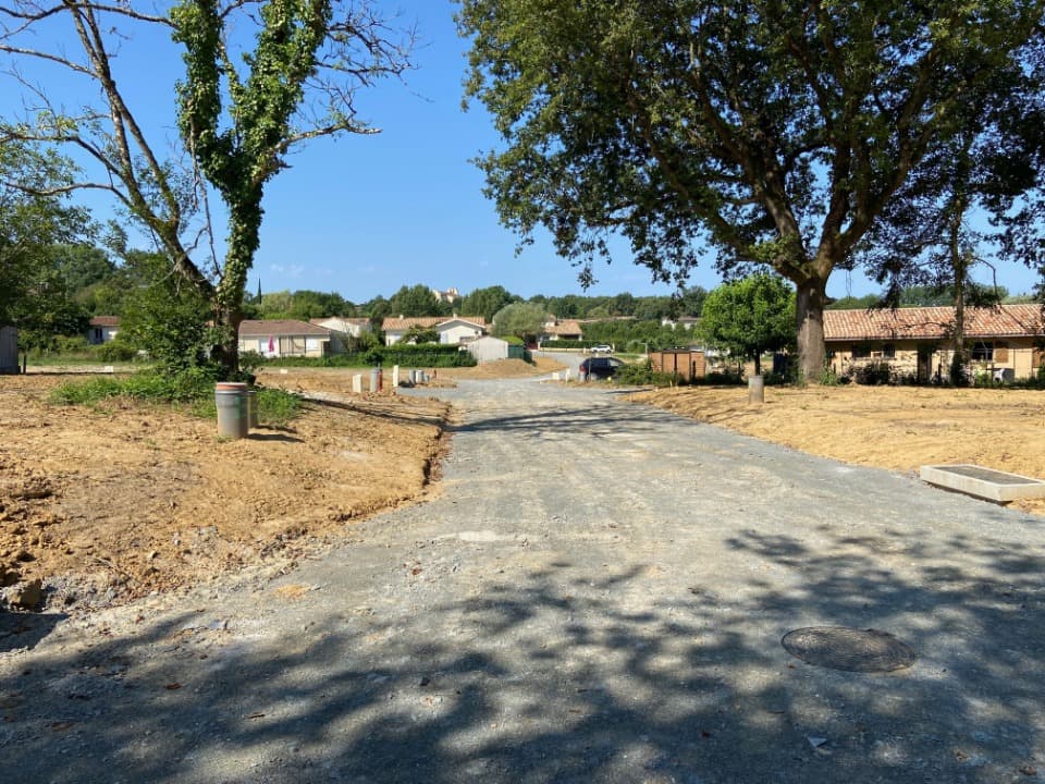 Terrain à partir de 700m² à Ambarès-et-Lagrave