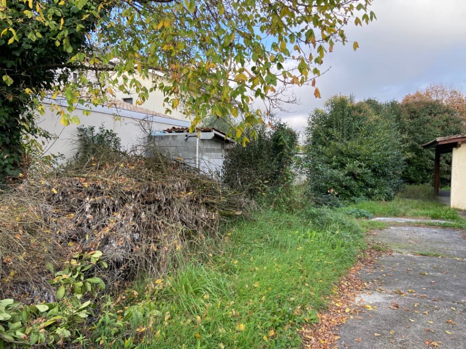 Terrain à partir de 324m² à Pessac