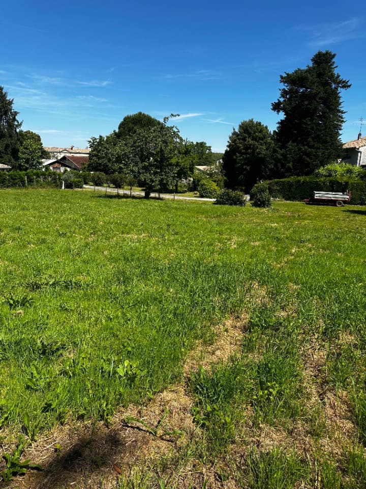 Terrain à partir de 504m² à Génissac