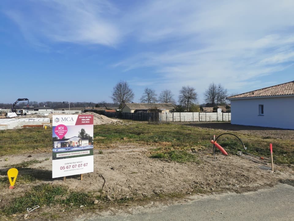 Terrain à partir de 670m² à Roaillan