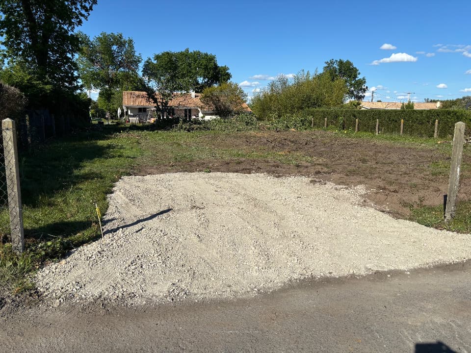 Terrain à partir de 500m² à Saint-Estèphe 1