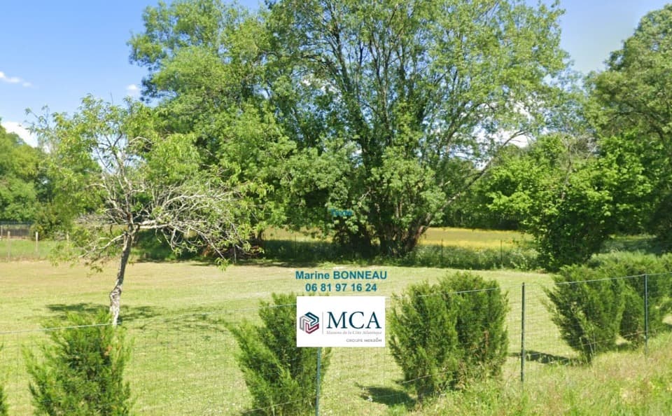 Terrain à partir de 800m² à Les Billaux