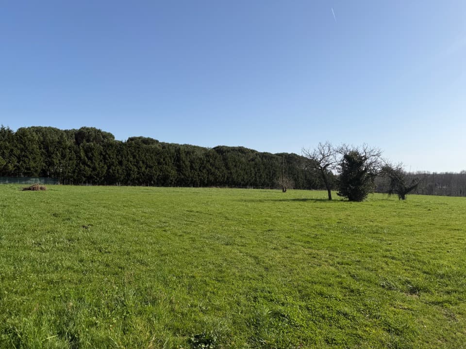 Terrain à partir de 700m² à Le Tuzan