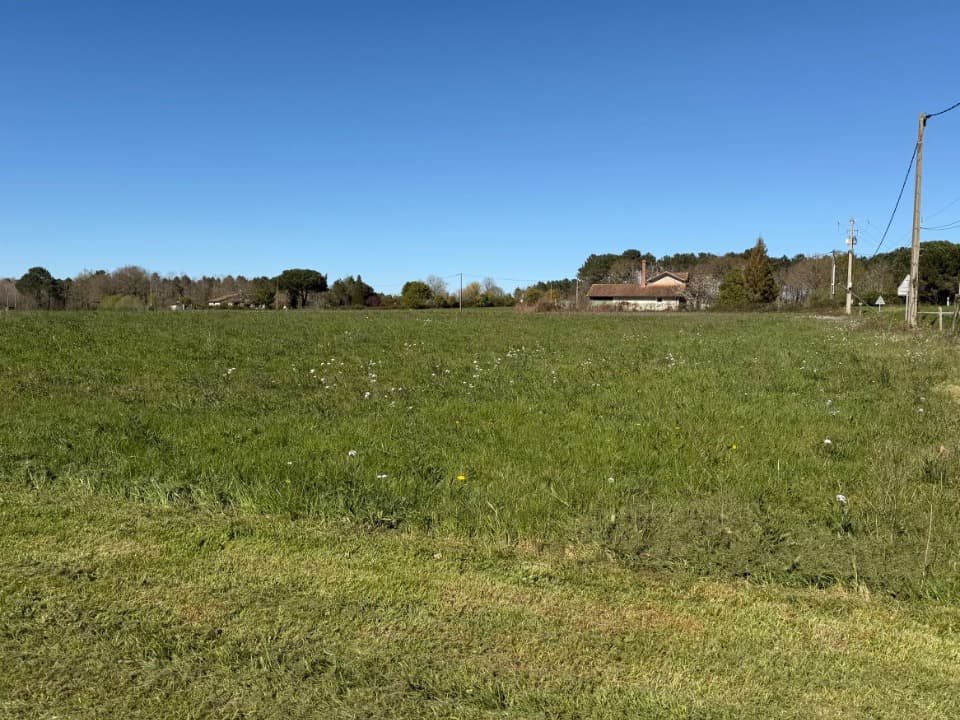 Terrain à partir de 850m² à Sendets