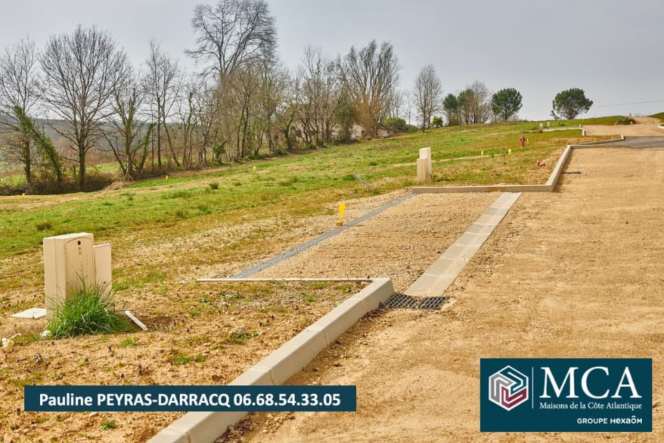 Terrain à partir de 3827m² à Montsoué