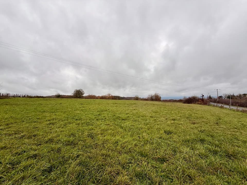 Terrain à partir de 1725m² à Colombier