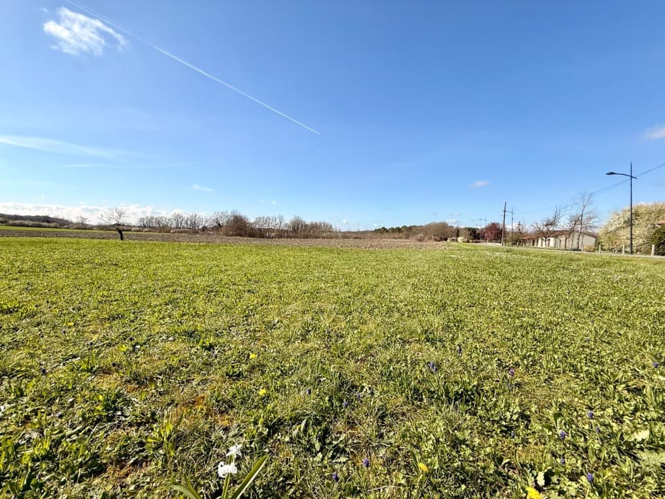 Terrain à partir de 2385m² à Ribagnac