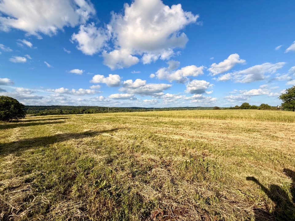 Terrain à partir de 1935m² à Saint-Germain-et-Mons