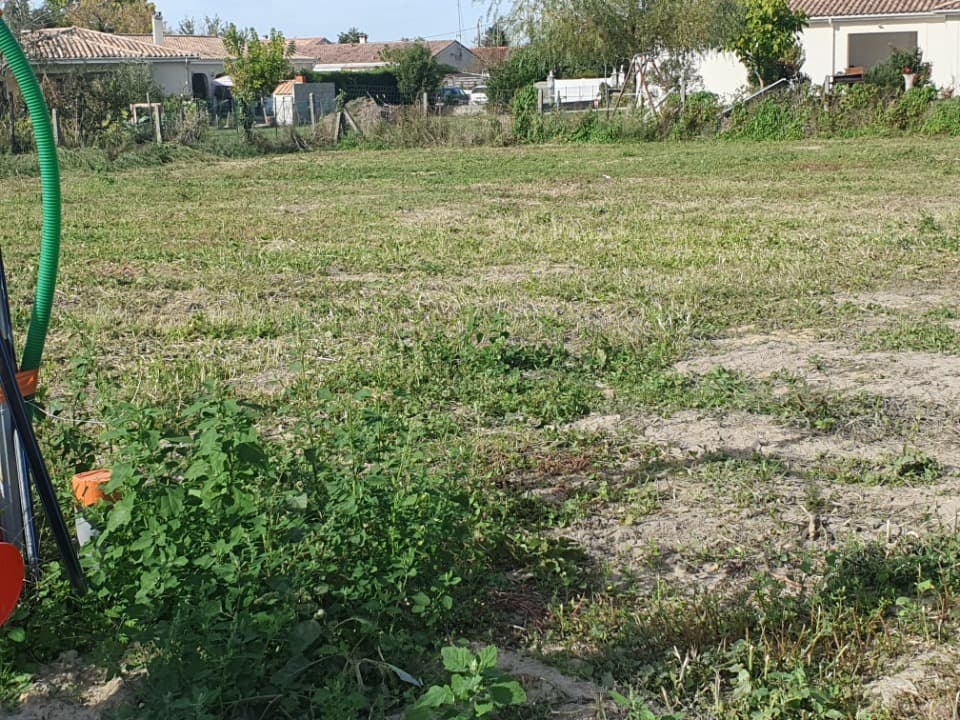 Terrain à partir de 595m² à Cubnezais