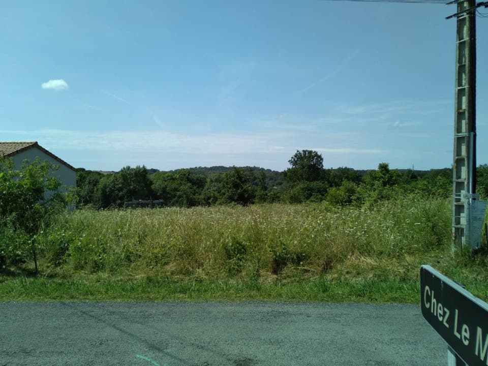 Terrain à partir de 1500m² à Orignolles