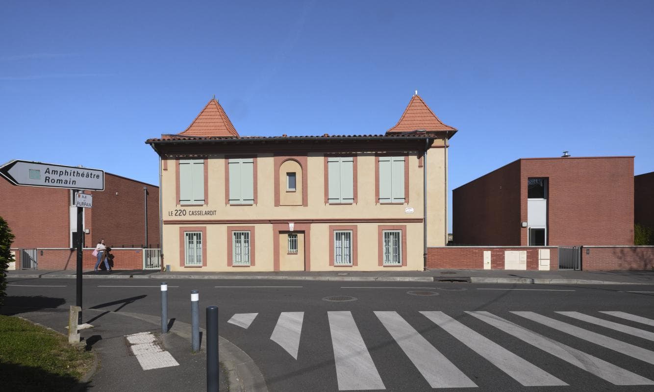 Photo 5 sur 6